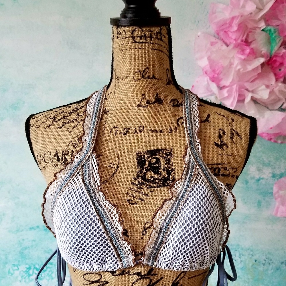 Isabella Rose Crochet Trim Bikini Top